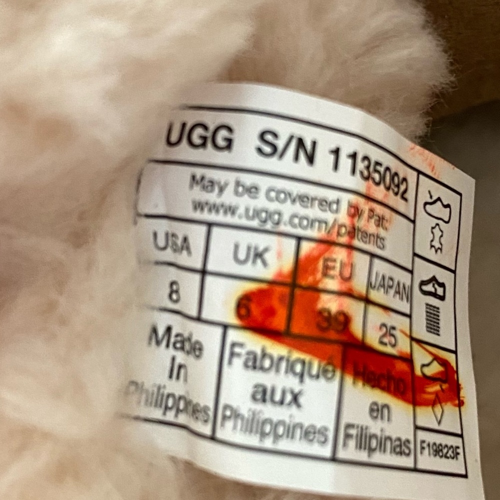 UGG Classic Ultra Mini Platform Boots Chestnut 8 RETAIL $170 - Picture 11 of 12